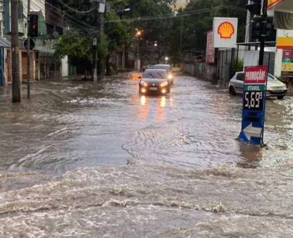 Município Do Rio Entra Em Estágio De Atenção Devido à Chuva Forte 