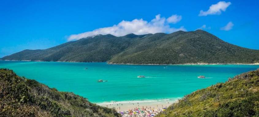 Ranking das 5 melhores praias do Brasil conta com 4 praias do Nordeste, sendo a única exceção a Praia do Pontal do Atalaia, que ficou na quarta posição
