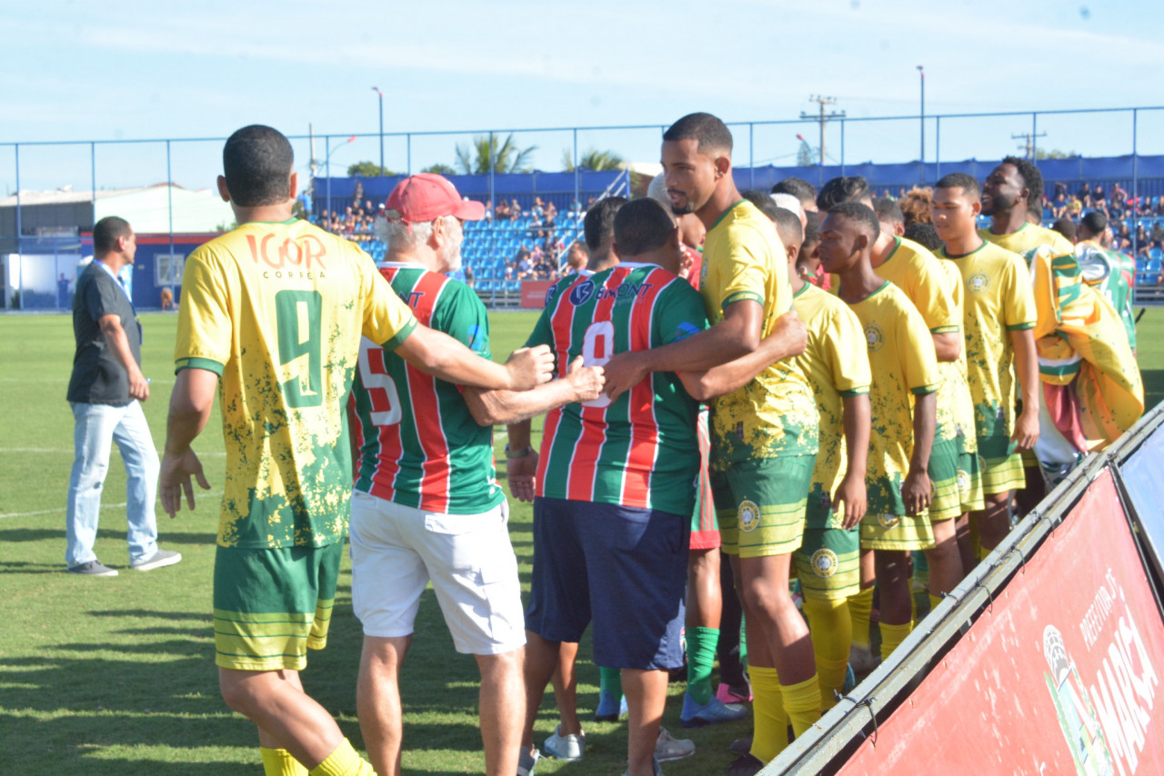 CAMPOS: Sindicato inaugura campo de futebol na sede campestre - FETRAF-RJ/ES