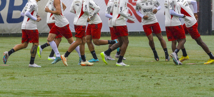 Lateral que é titular e destaque do Flamengo foi desperdiçado pelo