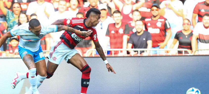 Bruno Henrique é apontado pela torcida como principal jogador do Fla na atualidade e tem contrato até o fim do ano