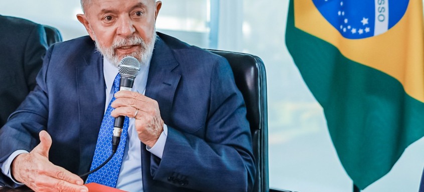 Lula destacou que o crescimento da riqueza no país deve ser distribuído de forma equitativa para todos