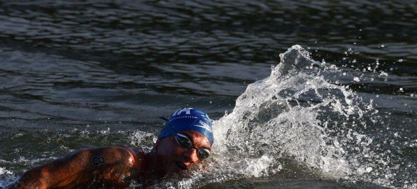 Ana Marcela Cunha completou a prova da maratona aquática com o tempo de 2h04min15