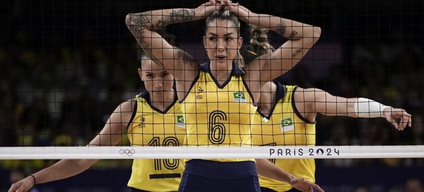 Seleção brasileira de vôlei feminino foi derrotada na semifinal olímpica
