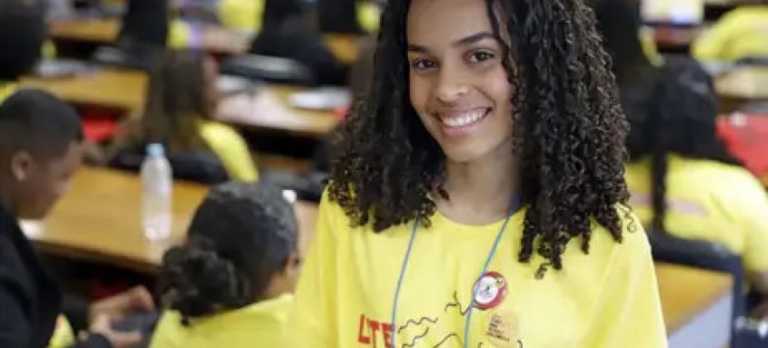 Juliany Carla faz parte da primeira turma da Escola de Meninas Quilombolas
