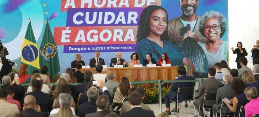 Governo federal lançou nesta quarta plano de ação contra a dengue
