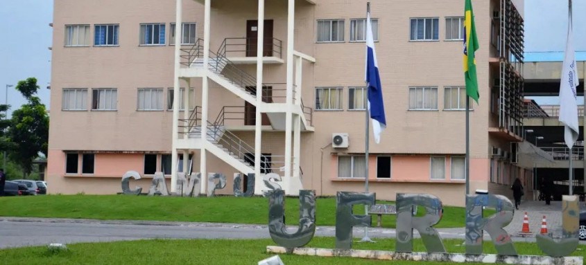 Cota começa a valer já em 2025 e vai abranger todos os cursos, turnos e campus da universidade