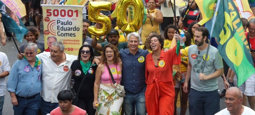 Além da classe artística, Talíria Petrone também tem o apoio de grandes expoentes da esquerda, como Alessandro Molon, que foi o candidato mais votado para o senado em Niterói nas últimas eleições