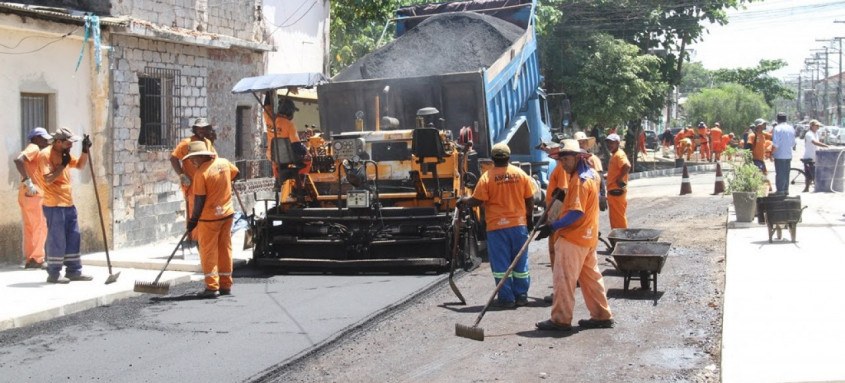 Além das intervenções em Neves, a Secretaria transformou, com obras recentes, bairros como Vista Alegre, criando uma via para facilitar o acesso à RJ-104