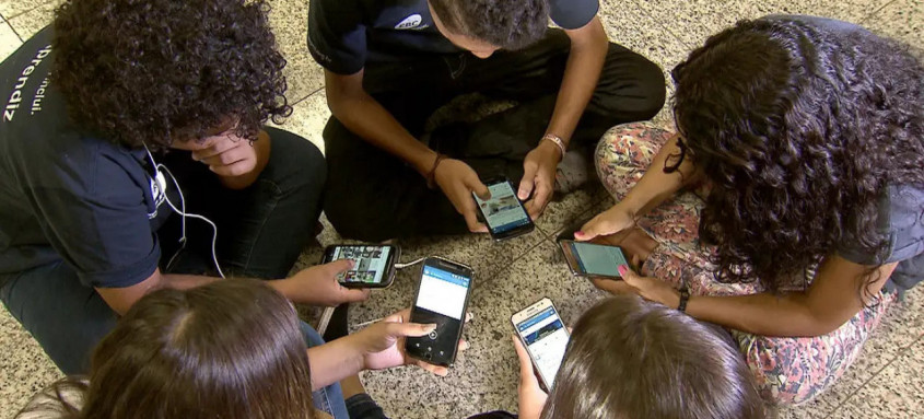 Uso da tecnologia nas escolas é tema de debate nos encontros internacionais que ocorrem essa semana em Fortaleza