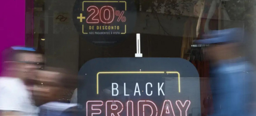 Pesquisa feita com 126 mil pessoas de todo o país mostra que a maioria pretende gastar de R$ 201 a R$ 500 na Black Friday