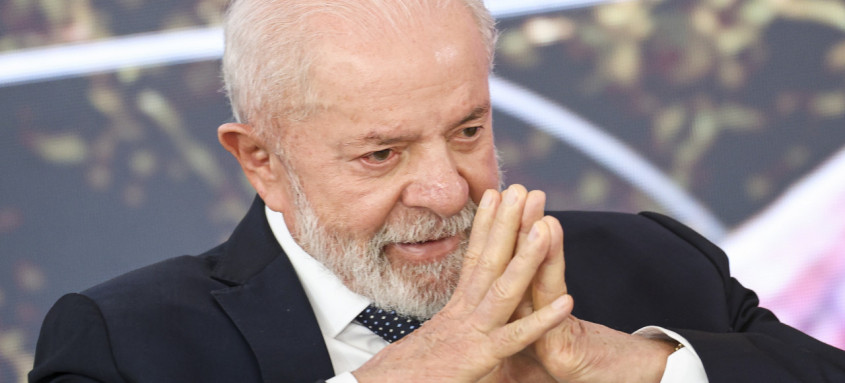 Presidente Lula está sob cuidados intensivos, para o tratamento de hemorragia intracraniana