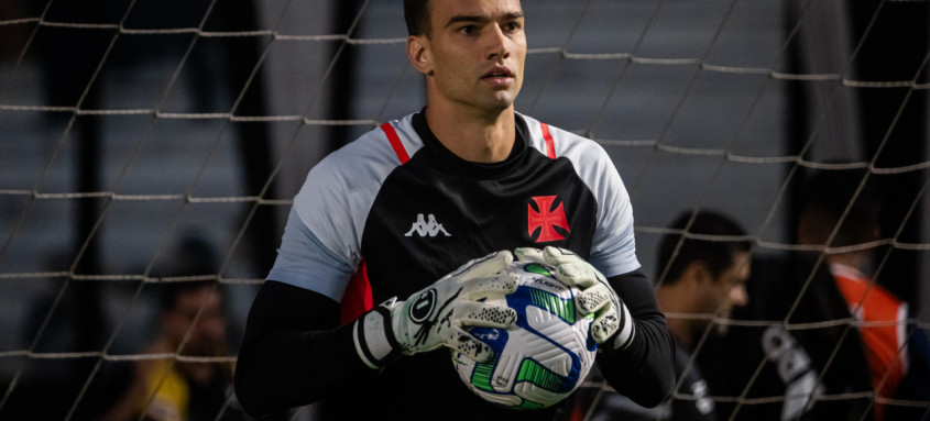 Goleiro Léo Jardim foi um dos destaques do Vasco na temporada
