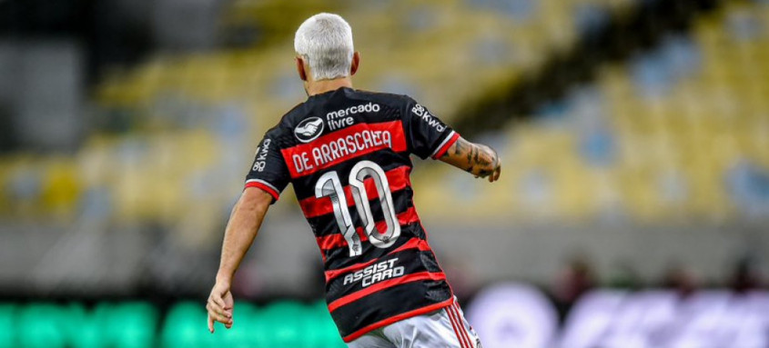 Uruguaio Arrascaeta será o novo camisa 10 do Flamengo a partir de 2025
