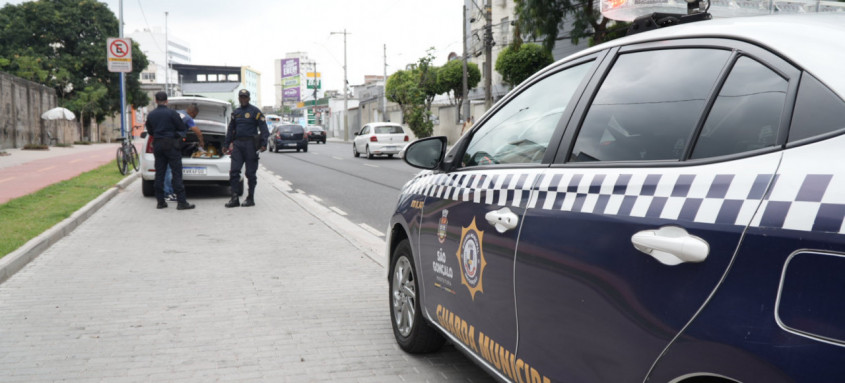 Objetivo da ação foi coibir a invasão de motoristas e motociclistas que utilizam a ciclovia para irregularidades no trânsito