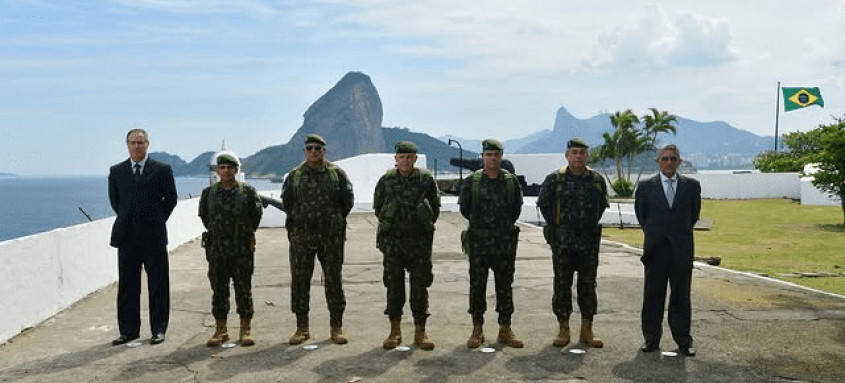 O General Tomás visitou a histórica Fortaleza de Santa Cruz da Barra