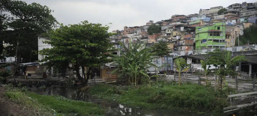 Complexo carioca teve quase o dobro da taxa de mortalidade pelo vírus