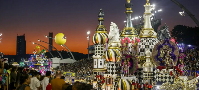 Samba-enredo teve como tema a história dos jogos