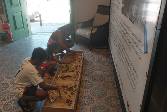 Sucesso de público leva Museu Histórico a prorrogar atividade Na Trilha da História
      
         O sucesso de público e a grande procura por agendamentos levaram o Museu Histórico de Campos dos Goytacazes a prorrogar até o dia 31 de maio a...