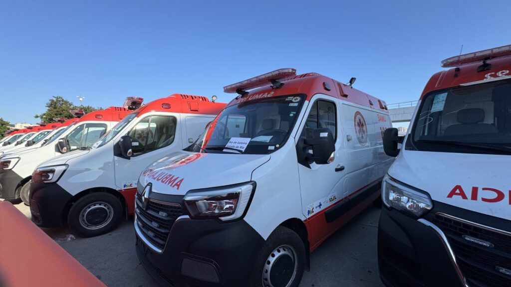 Novas ambulâncias entregues ao SAMU de Nova Iguaçu
