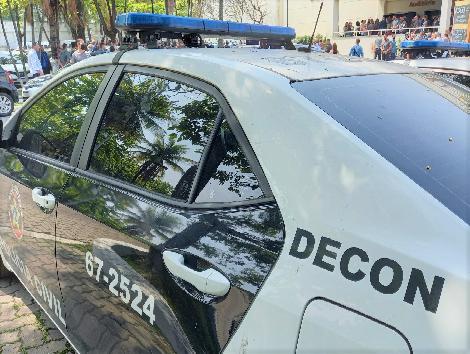 Viatura da Polícia Civil do Estado do Rio de Janeiro
