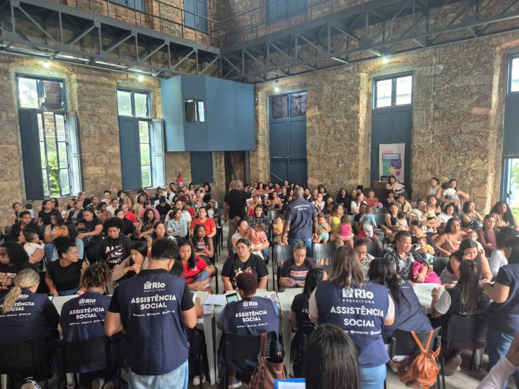 Entrega do Cartão da Primeira Infância Carioca