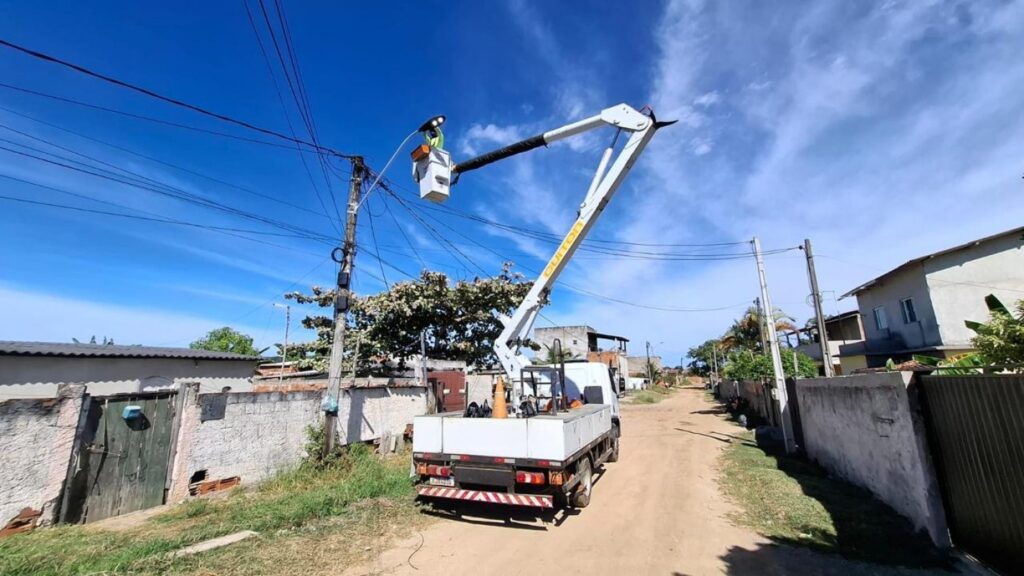 Luminárias de LED instaladas em Iguabinha, Araruama