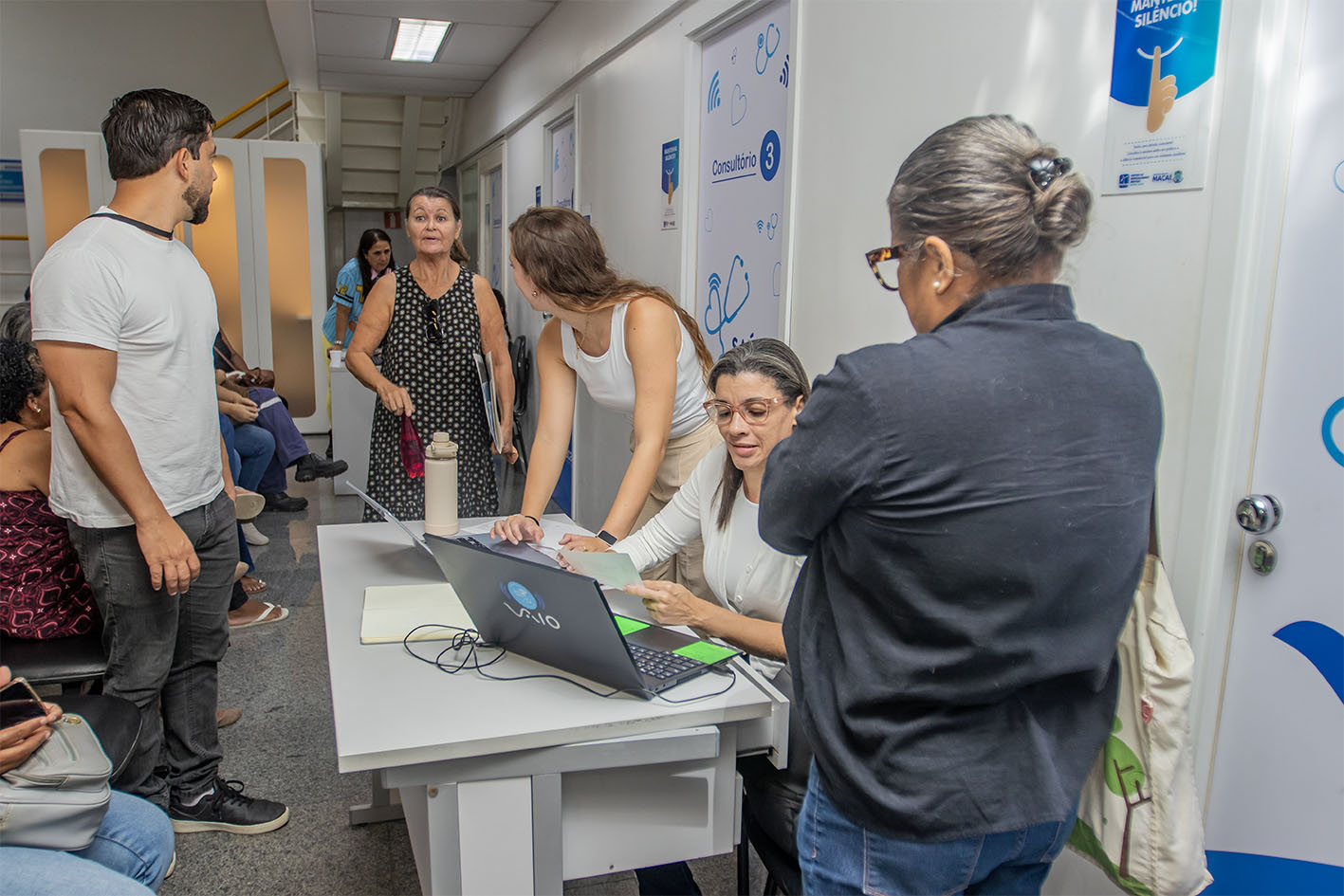 Centro de Especialidades Médicas Dona Alba em Macaé