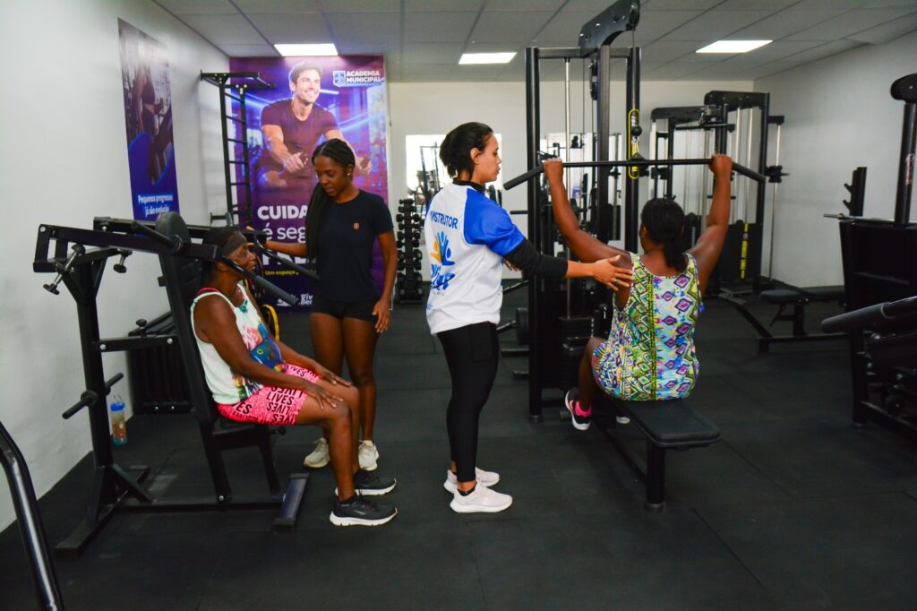Academia do Centro de Qualidade de Vida da Cooperativa em Belford Roxo