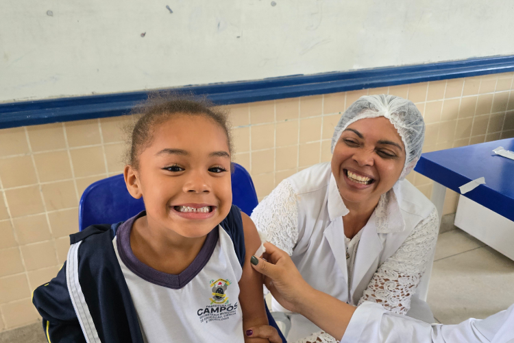 Ação de saúde do PAAQ em comunidades de Campos