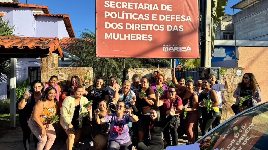 Mulheres participam de atividade de bem-estar do Desafio Musas em Maricá