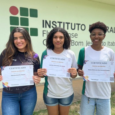 Estudantes do IFF Bom Jesus em atividade institucional de língua inglesa