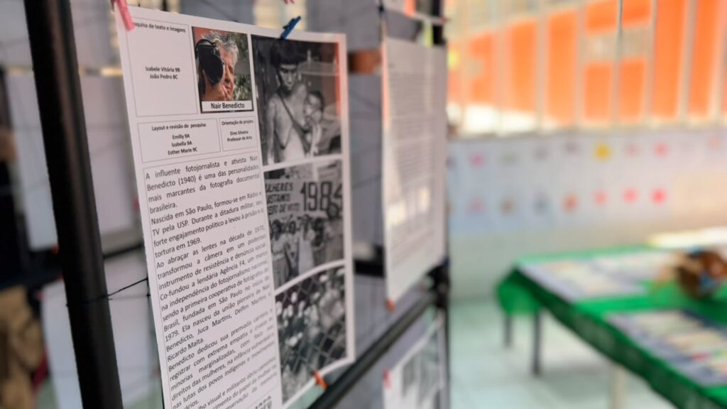 Exposição no novo Centro Cultural Paulo Freire em escola municipal de Niterói