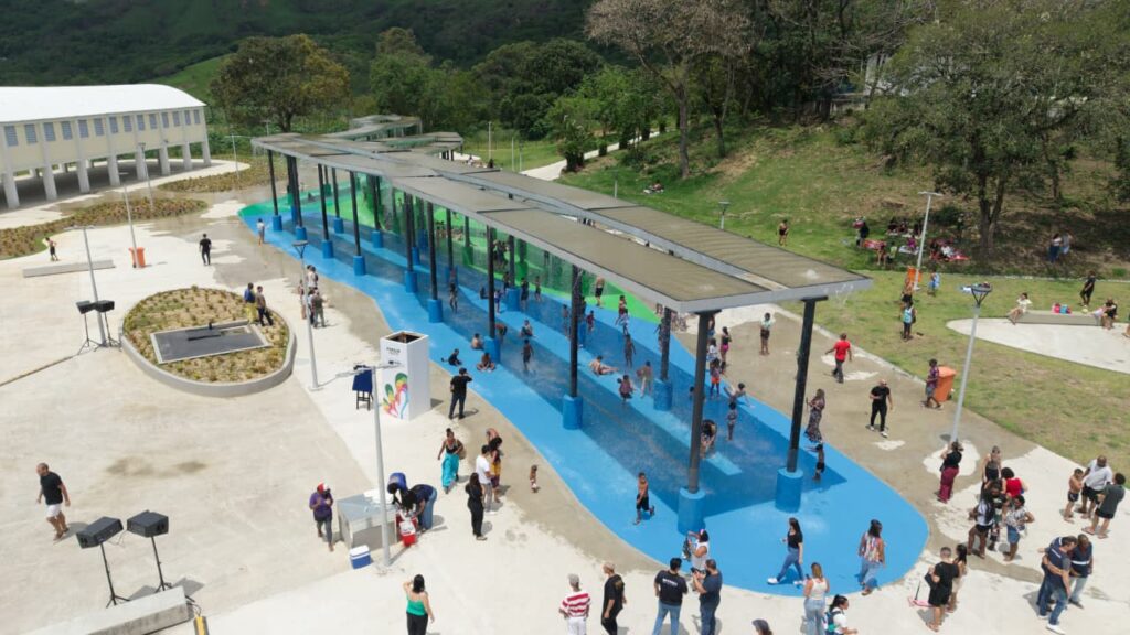 Parque Oeste Ana Gonzaga em Inhoaíba, Zona Oeste do Rio